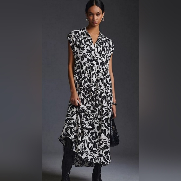 By Anthropologie Dresses & Skirts - EUC Black and White Leaf Maxi Dress